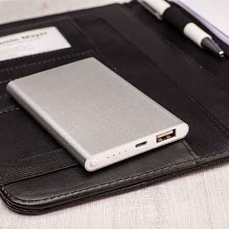 Powerbank Sarah-Weiß-4000 mAh